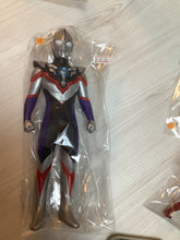 Load image into Gallery viewer, ULTRAMAN 奧特曼中古超人公仔系列 UM1-100