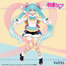 Load image into Gallery viewer, 初音未來 Figure
